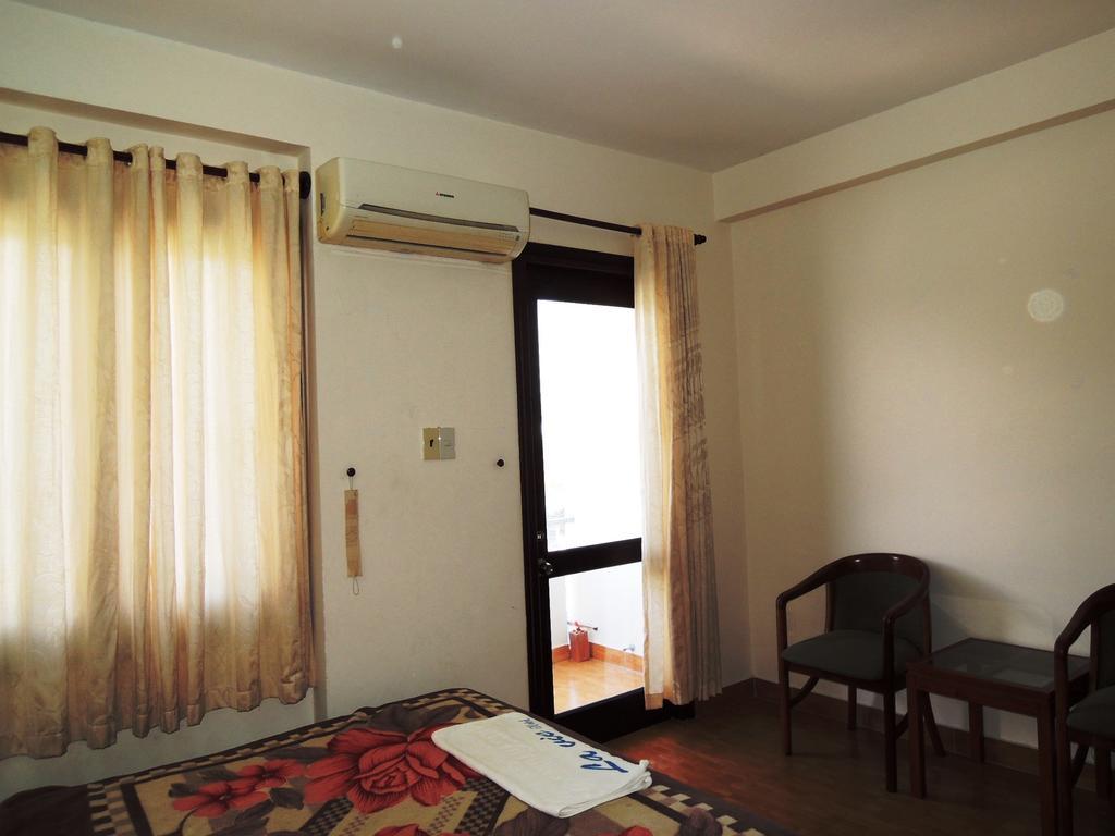 Lavie Hotel Nha Trang Habitación foto